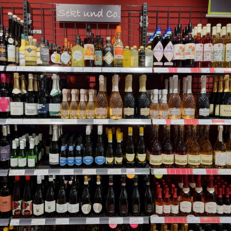 Sektvielfalt im Denns Siegen